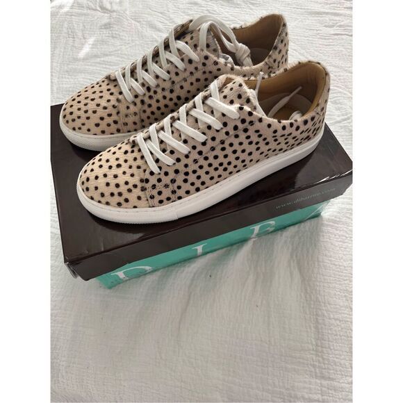Diba True Gizz Mo Leopard Cheetah Print Lace Up Sneakers NEW - Picture 1 of 7